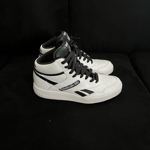 Reebok classic - Picture 1 of 5